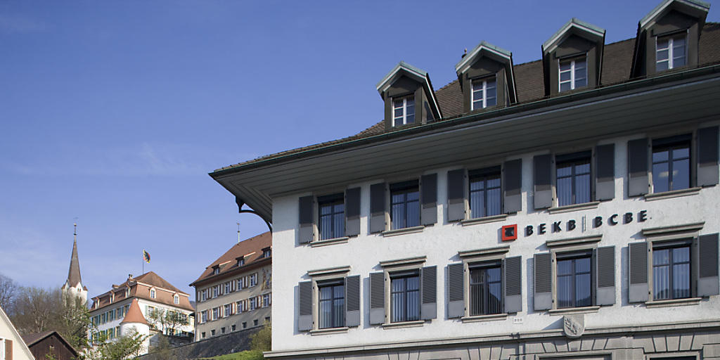 Die BEKB einigt sich im US-Steuerstreit. Filiale in Moutier (Archiv)