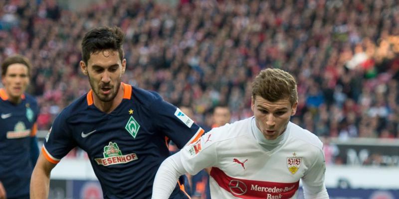 Stuttgarts Timo Werner (rechts) und Santiago Garcia bleiben mit ihren Teams im Abstiegskampf Stuttgarts Timo Werner (rechts) und Santiago Garcia bleiben mit ihren Teams im Abstiegskampf