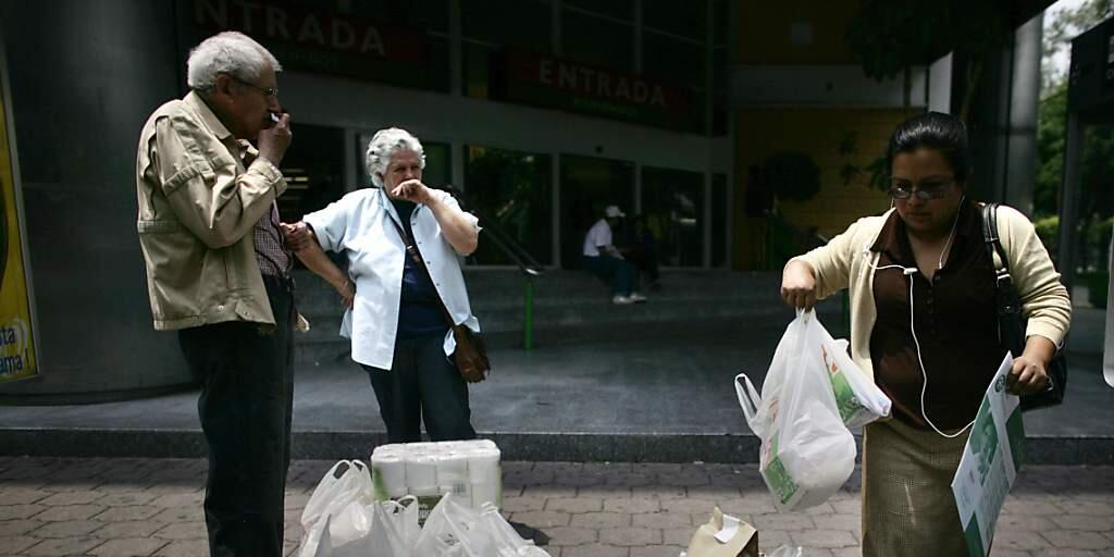 Damit ist bald Schluss: Die Bewohner von Mexiko-Stadt sollen keine Einweg-Plastiksäckli mehr verwenden (Archivbild).