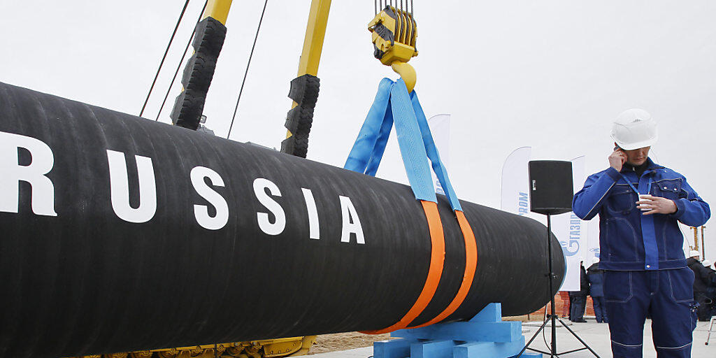 Die neue 2100 Kilometer lange Doppelpipeline Nord Stream 2 soll vom kommenden Jahr an unter Umgehung von Polen und der Ukraine Erdgas von Russland nach Deutschland liefern. (Archivbild)