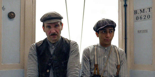 Ralph Fiennes und Tony Revolori in "The Grand Budapest Hotel" Ralph Fiennes und Tony Revolori in "The Grand Budapest Hotel"