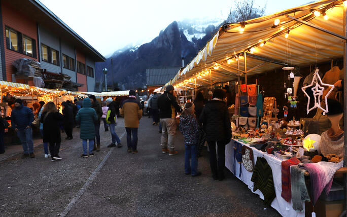 Büchler Weihnachtsmarkt in Rüthi