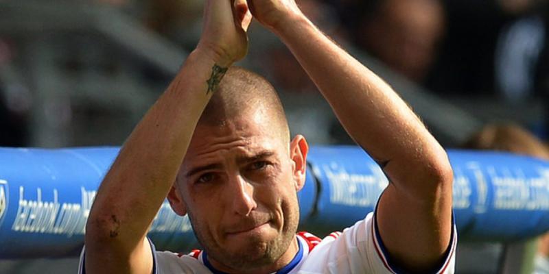 Sagt Good bye: Mladen Petric (hier im Trikot des HSV) beendet seine Profikarriere. (Archivbild)