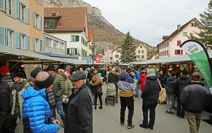 Weihnachtsmarkt in Mels