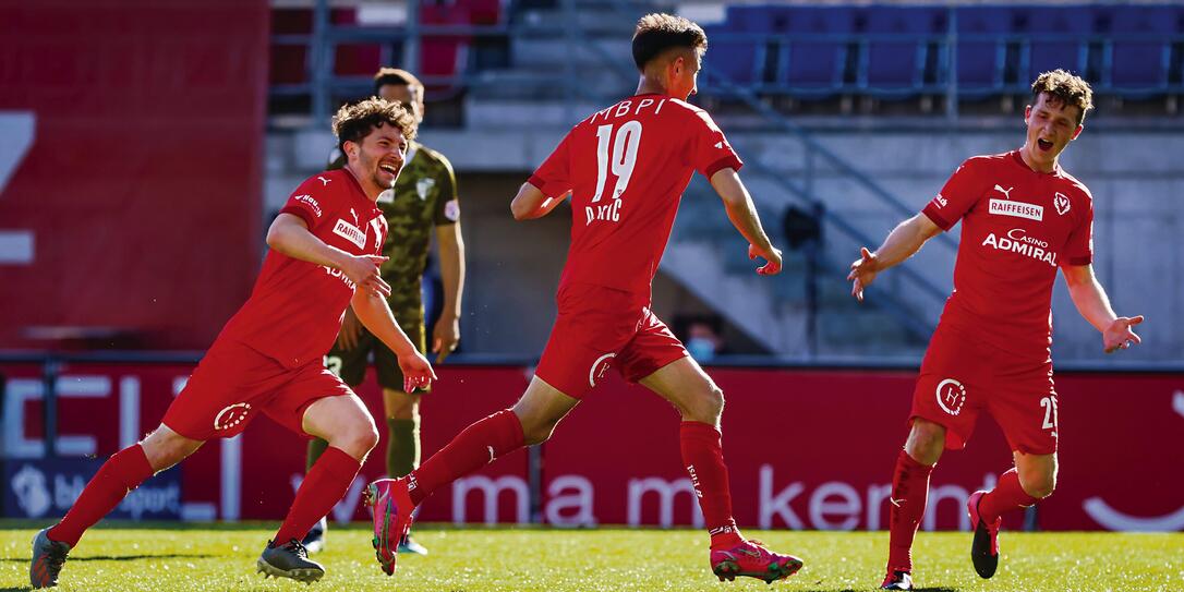 Liechtenstein Vaduz Schweiz Fussball Super-League FC Vaduz - FC Sion Liechtenstein Vaduz Schweiz Fussball Super-League FC Vaduz - FC Sion