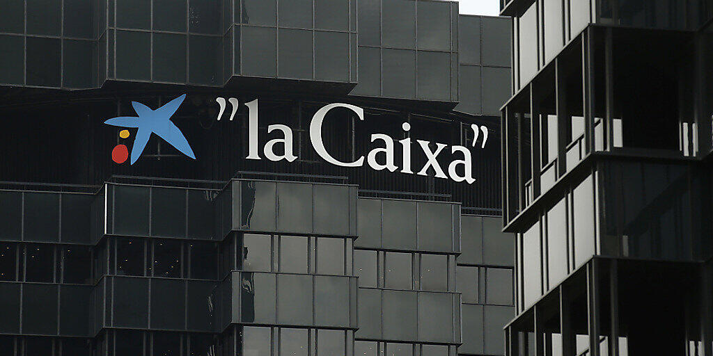 Die Fusion der spanischen Geldhäuser Bankia und Caixabank zur grössten Bank Spaniens ist in trockenen Tüchern. Die Verwaltungsräte beider Institute gaben grünes Licht für den Zusammenschluss. (Archivbild) Die Fusion der spanischen Geldhäuser Bankia und Caixabank zur grössten Bank Spaniens ist in trockenen Tüchern. Die Verwaltungsräte beider Institute gaben grünes Licht für den Zusammenschluss. (Archivbild)