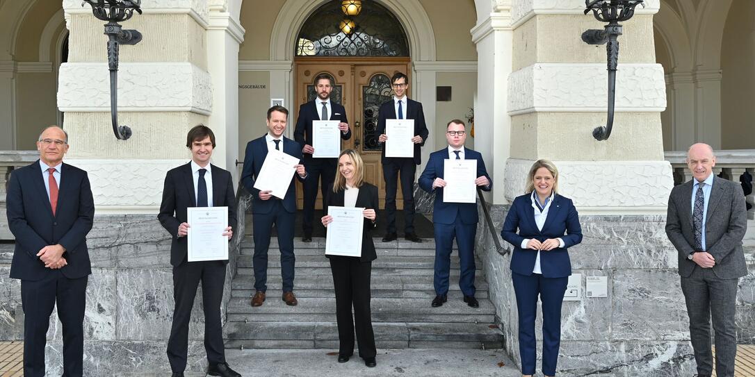 Verleihung der Rechtsanwalt Diplome 11. Dezember, Fürst Johanne Verleihung der Rechtsanwalt Diplome 11. Dezember, Fürst Johanne