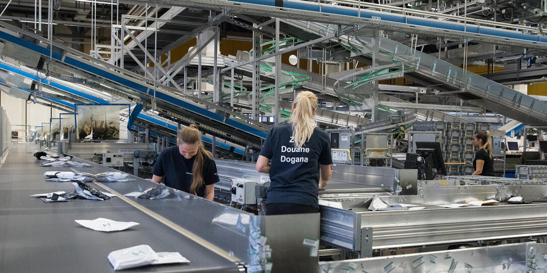 poststelle zurich flughafen