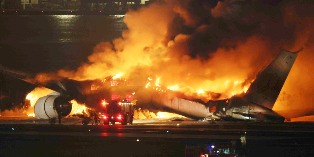 JAL passenger plane bursts into flames at Haneda Airport in Tokyo