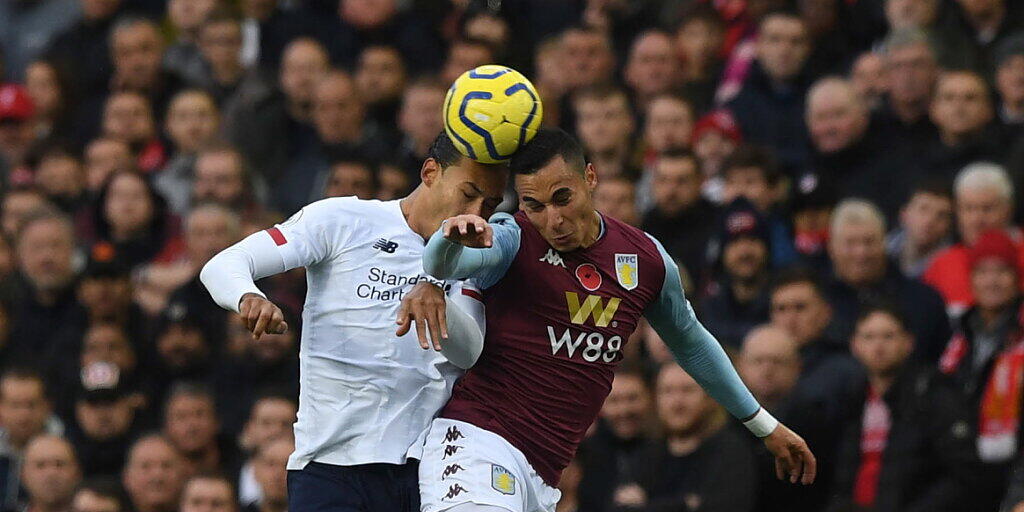 Liverpool mit Virgil van Dijk (links) lag gegen Aston Villa lange Zeit zurück