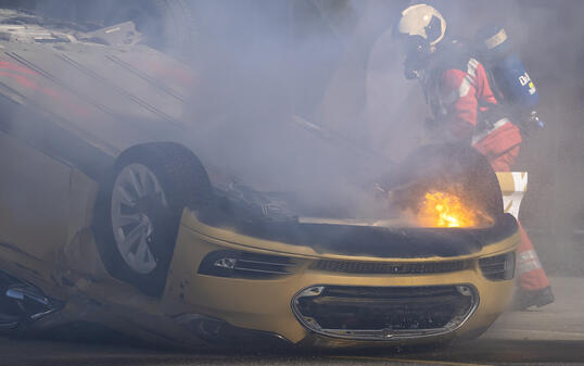 VERKEHRSSICHERHEIT, CRASHTEST, TEST, CRASH, ELEKTROFAHRZEUG, ELEKTROAUTO,