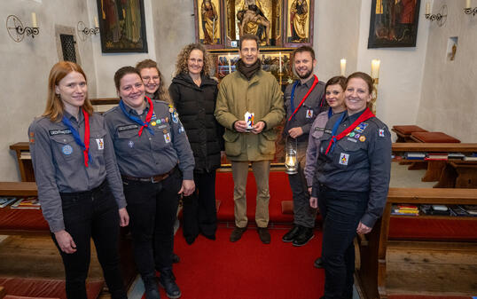 231219 Übergabe Friedenslicht 2023