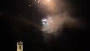 noch ein wenig Feuerwerk