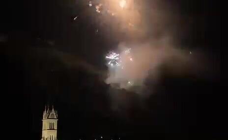 noch ein wenig Feuerwerk