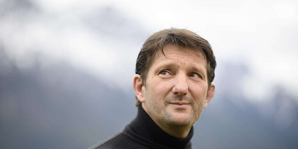 Die Umstände der Verhaftung von Adam Quadroni, Whistleblower und reuiges Kartellmitglied im Bündner Bauskandal, beschäftigen die Justiz. Die Bündner Staatsanwaltschaft setzt eine ausserordentliche Staatsanwältin ein.