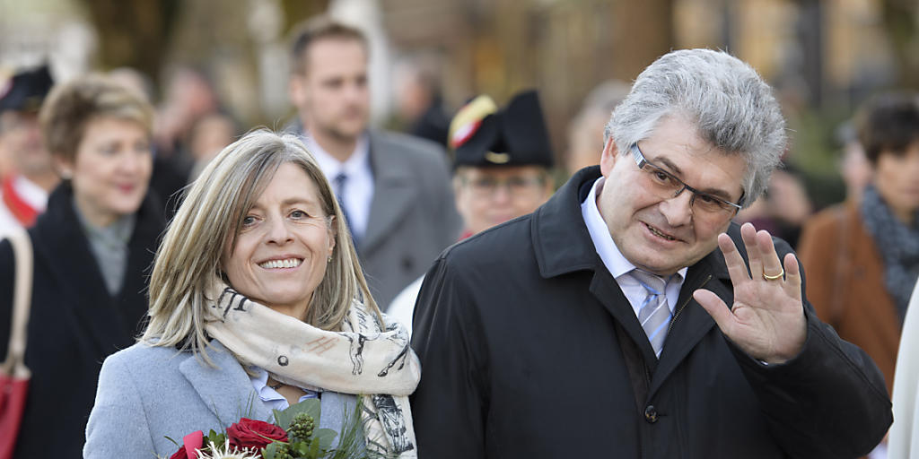 Ständeratspräsident Ivo Bischofberger wird mit seiner Frau Margrith in Appenzell offiziell empfangen.