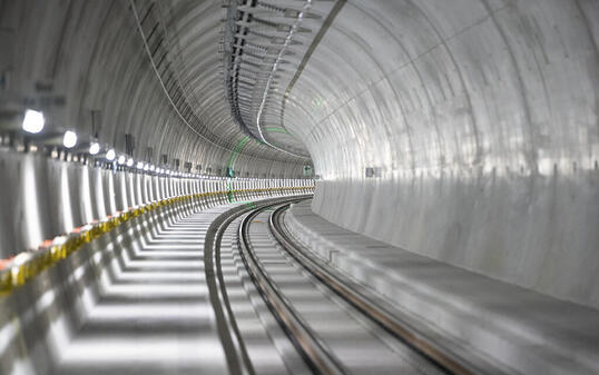 Am 13. Dezember 2020 soll der 15,4 Kilometer lange Ceneri-Basistunnel mit dem ersten Zug von 06.03 Uhr Richtung Norden in Betrieb genommen werden. (Archivbild)
