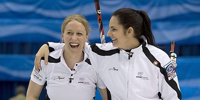 Irene Schori (links) und Binia Feltscher im höchsten Glück Irene Schori (links) und Binia Feltscher im höchsten Glück