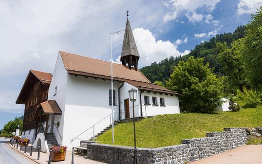 Kirche in Planken