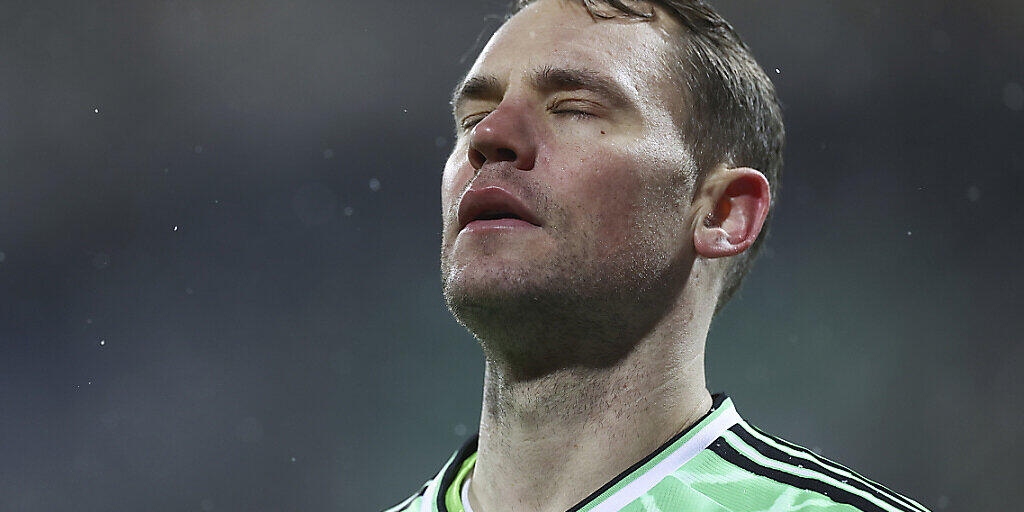 Bayern Münchens Goalie Manuel Neuer musste sich in Kiel geschlagen geben