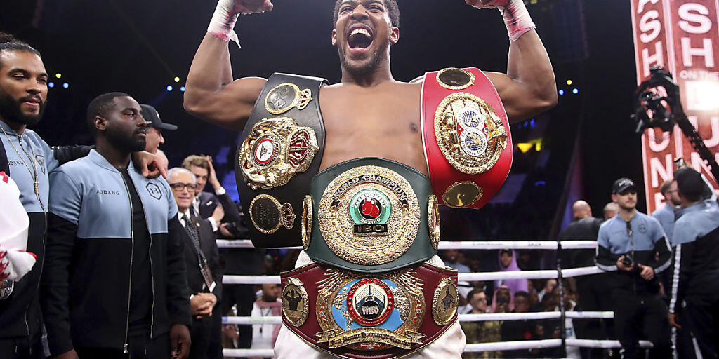 Anthony Joshua muss sich mit dem Kampf gegen Kubrat Pulev gedulden Anthony Joshua muss sich mit dem Kampf gegen Kubrat Pulev gedulden