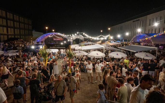 Staatsfeiertag 2026 Volksfest mit Abendprogramm
