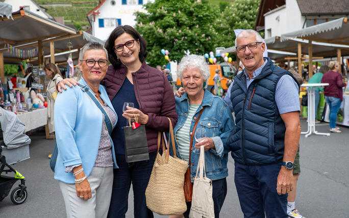 Wartauer Fr&uuml;hlingsmarkt in Azmoos