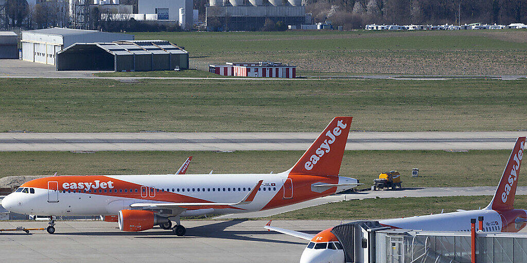 Die Maschinen von EasyJet bleiben derzeit am Boden (Archivbild).