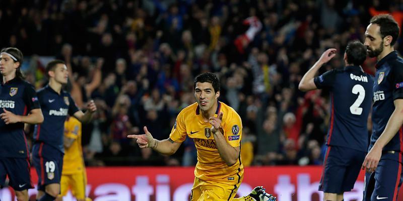 Matchwinner: Barcelonas Luis Suarez setzt nach seiner Doublette zum Jubel an