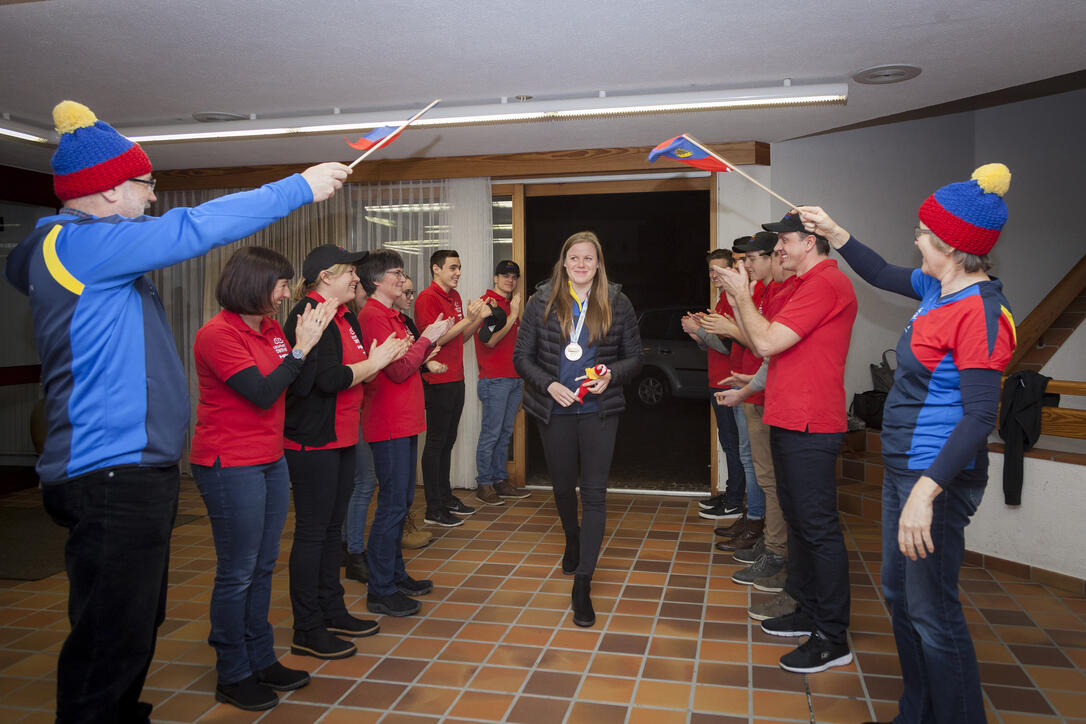 Empfang Julia Hassler in Schellenberg