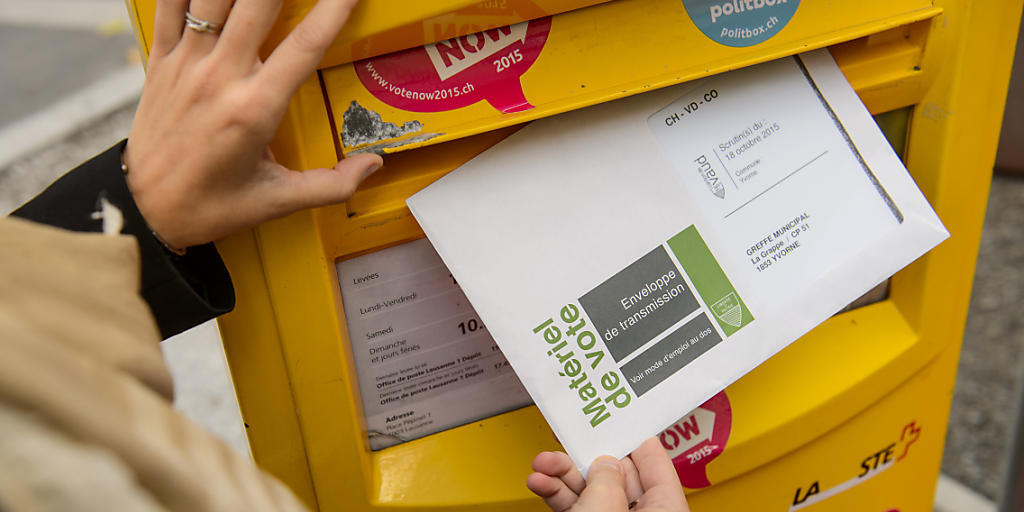 Portofreie Abstimmungcouverts werden h&auml;ufiger zur&uuml;ckgeschickt als solche, die nicht vorfrankiert sind. (Archivbild)