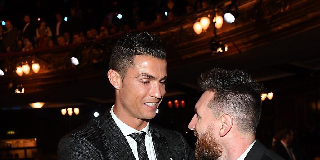 Cristiano Ronaldo und Lionel Messi trafen sich vor kurzem bei der Auslosung der Champions-League-Gruppenphase