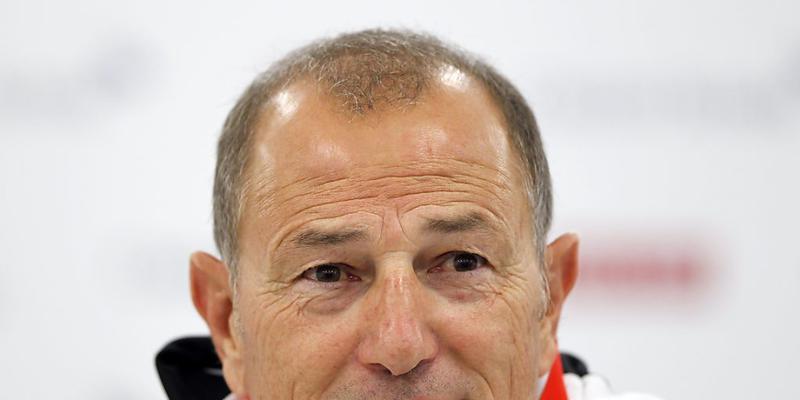 Trainer Gianni De Biasi bereitet sich mit dem albanischen Nationalteam in der Bretagne auf das Auftaktspiel gegen die Schweiz vor