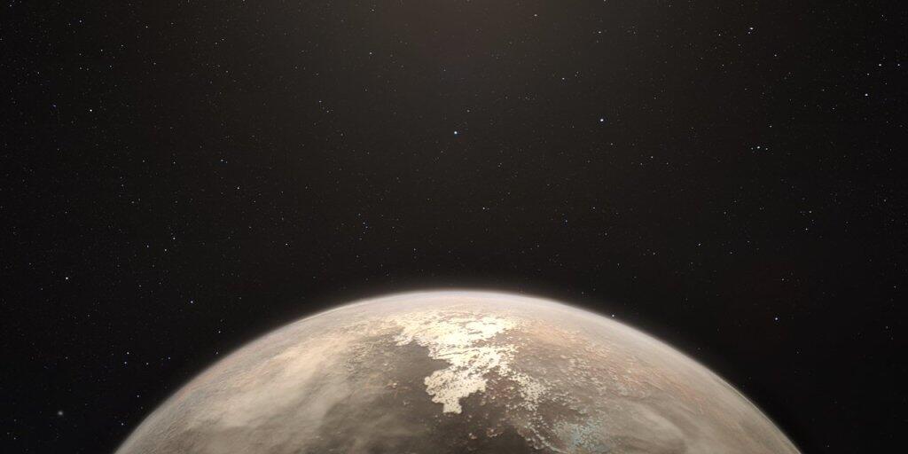 Der Exoplanet Ross 128 b hätte gute Voraussetzungen für Leben: Sein Zentralstern bombardiert ihn relativ wenig mit UV- und Röntgenstrahlung. (Illustration)