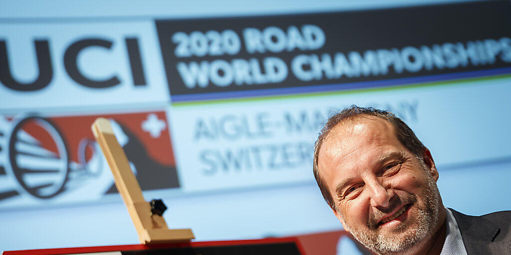 Richard Chassot, der Sportdirektor des Organisationskomitees, spricht in Martigny über den Stand der Dinge