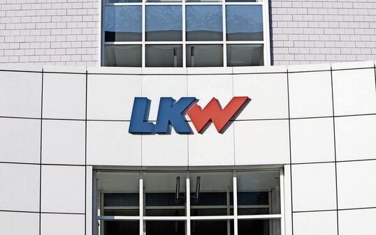 LKW Hauptgebäude in Schaan