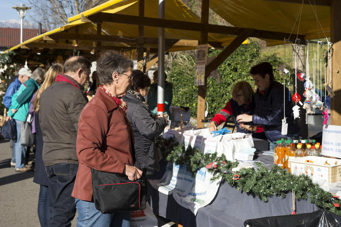 Weihnachtsmarkt in Sevelen