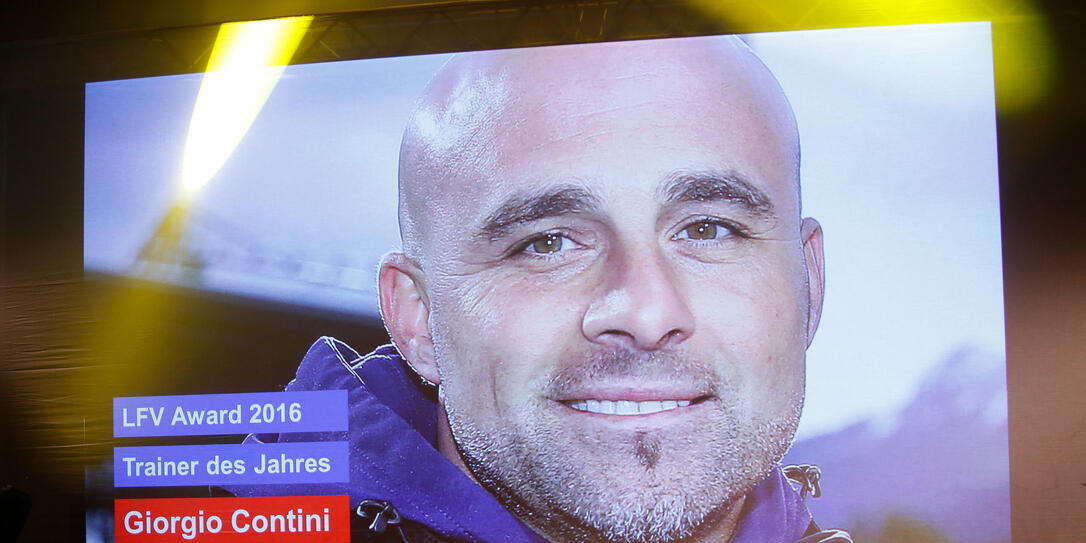 Giorgio Contini auf der Leinwand. Giorgio Contini auf der Leinwand.