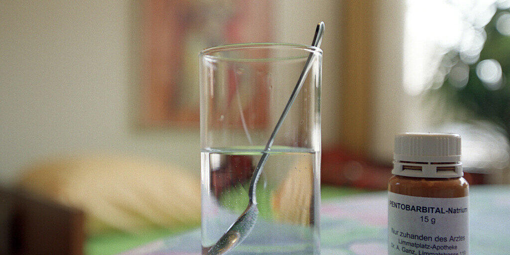 Laut dem deutschen Bundesverfassungsgericht verstösst das 2015 eingeführte Verbot der geschäftsmässigen Sterbehilfe gegen die Verfassung. (Symbolbild)