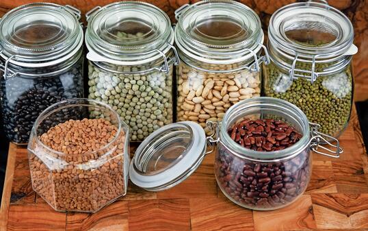 H&uuml;lsenfr&uuml;chte