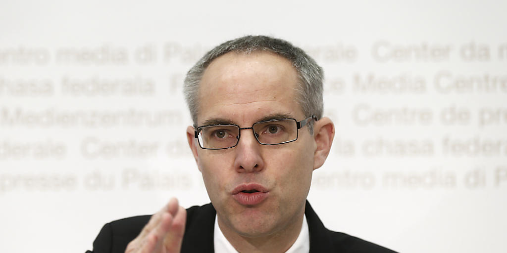 WEKO-Präsident Vincent Martenet: Wegen Preisabsprachen büsst die Kartellkommission vier Schweizer VW-Händler.