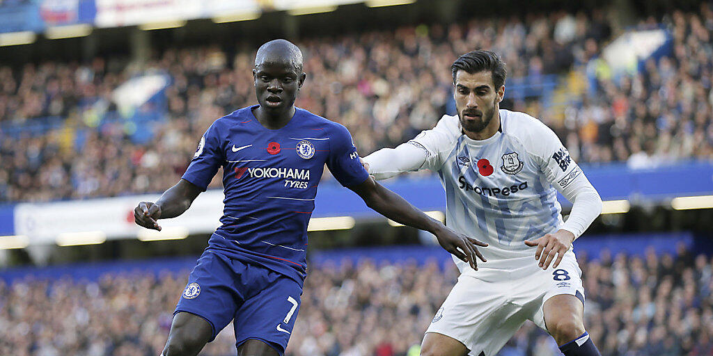 N'Golo Kanté (links) spielt seit Sommer 2016 für Chelsea