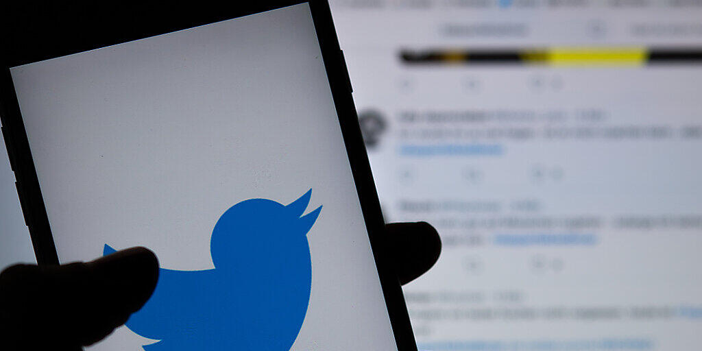 Die US-Justiz hat drei Verdächtigen illegale Spionage für die saudi-arabische Regierung im Kurzbotschaftendienst Twitter vorgeworfen. (Archivbild) Die US-Justiz hat drei Verdächtigen illegale Spionage für die saudi-arabische Regierung im Kurzbotschaftendienst Twitter vorgeworfen. (Archivbild)