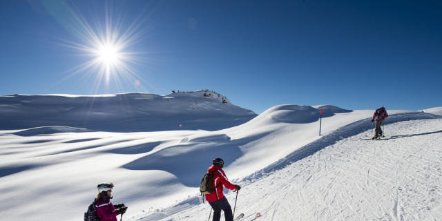 Skifahren auf einer Skipiste auf der Riederalp (Archiv)
