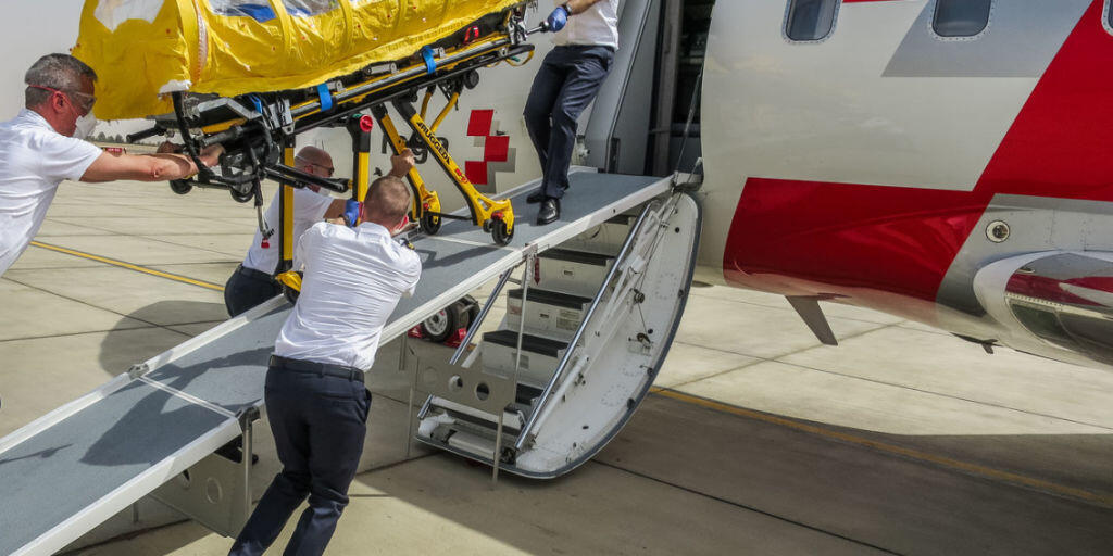 Der Ausbruch des Coronavirus hat beim TCS zu dieser Ausnahmesituation gef&uuml;hrt und die Hilfegesuche auf ein Rekordniveau hochschnellen lassen. Der TCS koordiniert unter anderem R&uuml;ckf&uuml;hrungen in die Schweiz. (Symbolbild)
