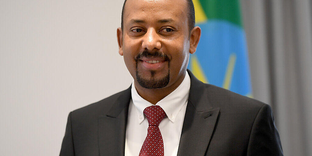 ARCHIV - Abiy Ahmed, Ministerpräsident von Äthiopien,  bei einem Treffen mit dem deutschen Bundespräsidenten Steinmeier, im vergangenen Jahr. Foto: Britta Pedersen/dpa