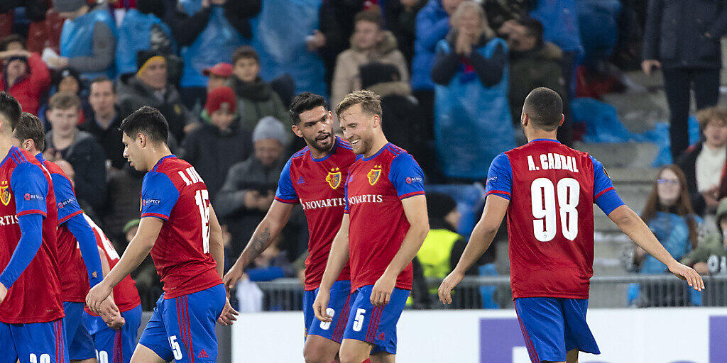 Die Basler freuen sich über den Sieg gegen Getafe