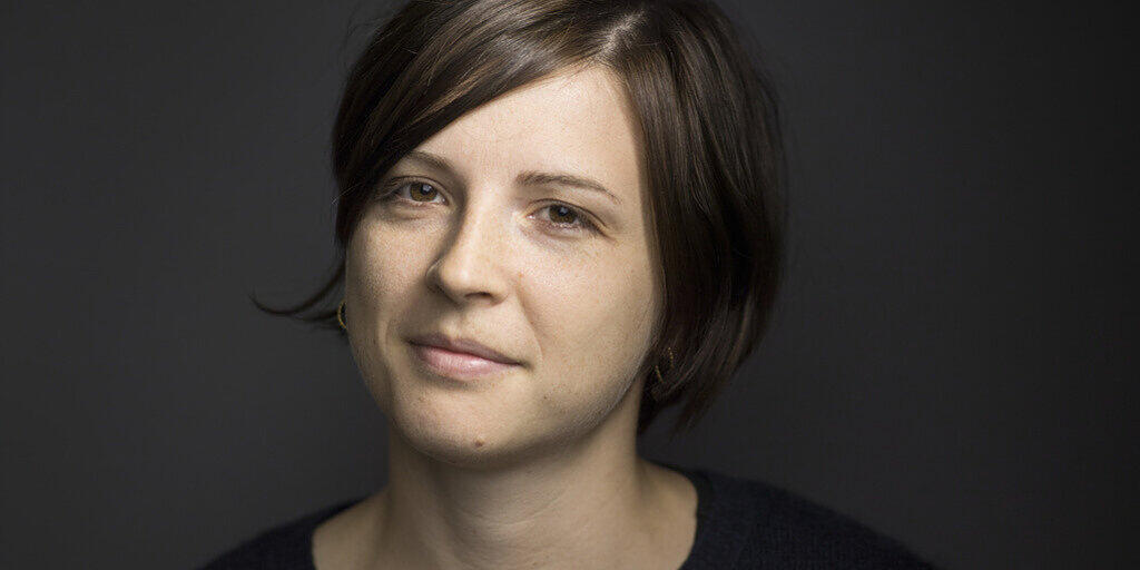 Die Schweizer Schriftstellerin Dorothee Elmiger hat es mit ihrem Buch "Aus der Zuckerfabrik" auf die Longlist des Deutschen Buchpreises geschafft. Die Schweizer Schriftstellerin Dorothee Elmiger hat es mit ihrem Buch "Aus der Zuckerfabrik" auf die Longlist des Deutschen Buchpreises geschafft.
