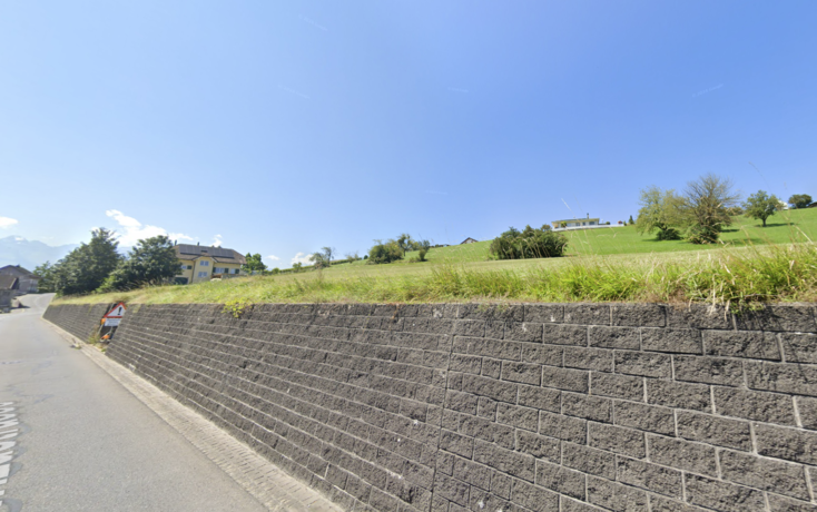 Obwohl das Quartier sich bereits in der Wohzone B und C befindet, konnten die Eigent&uuml;mer aufgrund fehlender Erschliessung das Gebiet Hala und G&ouml;tzenhalden nicht bebauen.