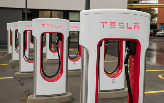 Ladestation für Tesla Fahrzeuge in Schaan